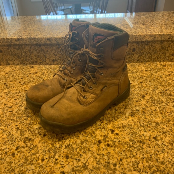 insulated red wing work boots